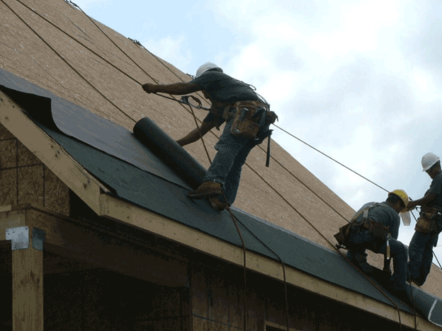 5 Qualities to Look For in a Roofer - Muth and Company Roofing